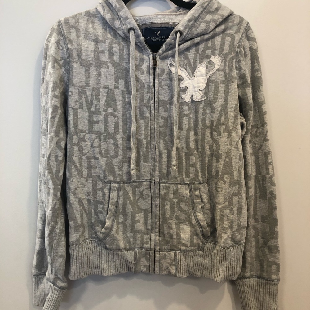 American Eagle grey zip hoodie
